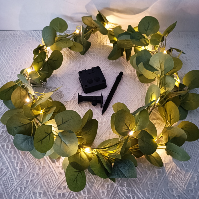 Artificial Green Eucalyptus Vine Solar Leaves Light 8 Modes