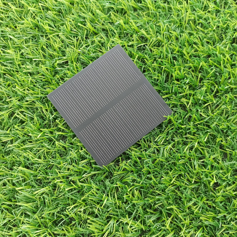Mini 5V 0.7W Mono Monocrystalline Solar Panel 19%-20% Efficiency LED Light
