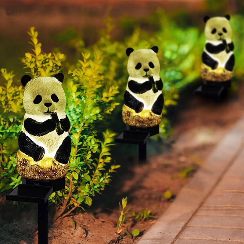 Rechargeable Decorations Auto on Off Resin Animal Panada Warm Led Solar Energy Garden Lights 