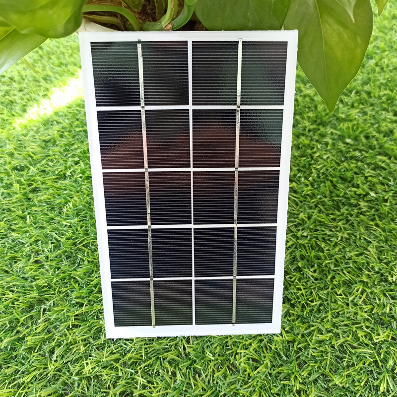 75x108 mm 5 Volts Mono 600ma 3w 5v Frameless Solar Panel Small