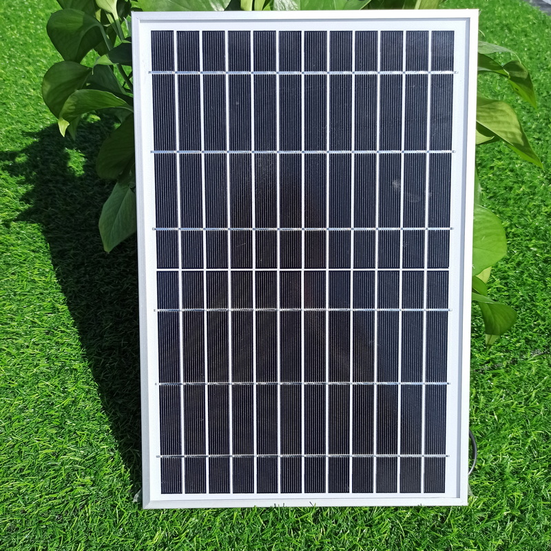 Manufacturer Polycrystalline Glass Panel 340x230mm 12V 10 Watt Solar Panel